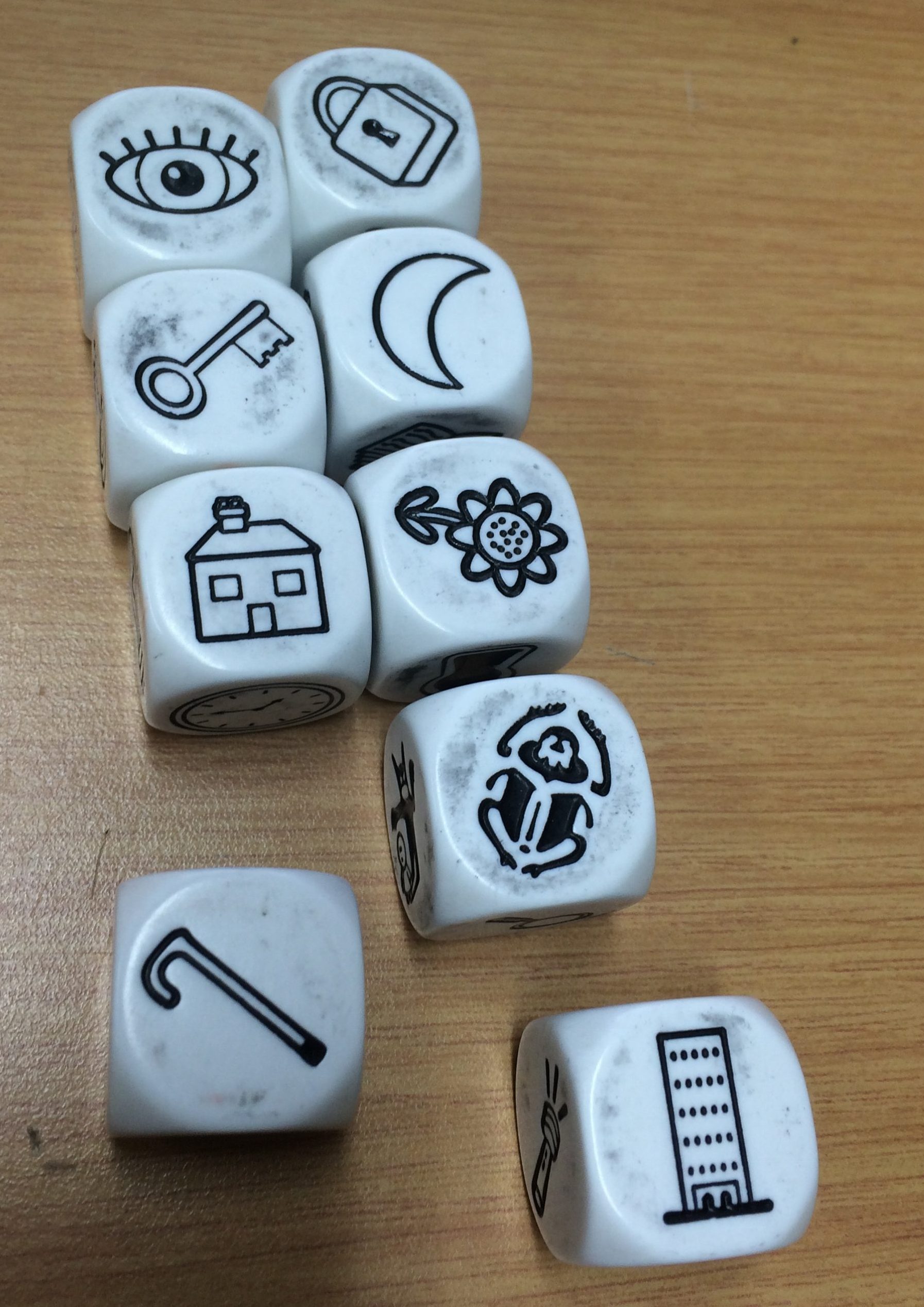 Story dice in order