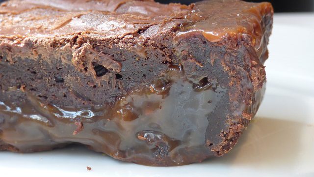 Salted caramel brownie