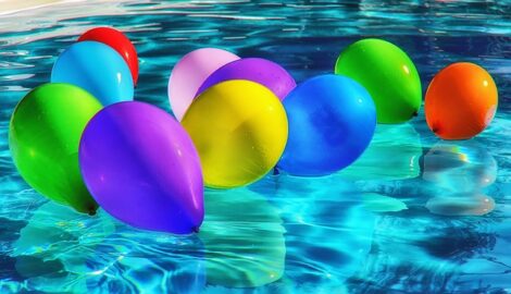 balloons on water