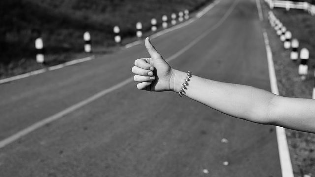 hitchhiking thumb